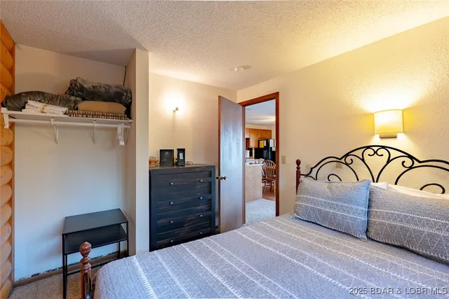 $180,000 | 178 Lone Oak Point, Unit 4, Sunrise Beach, MO 65079