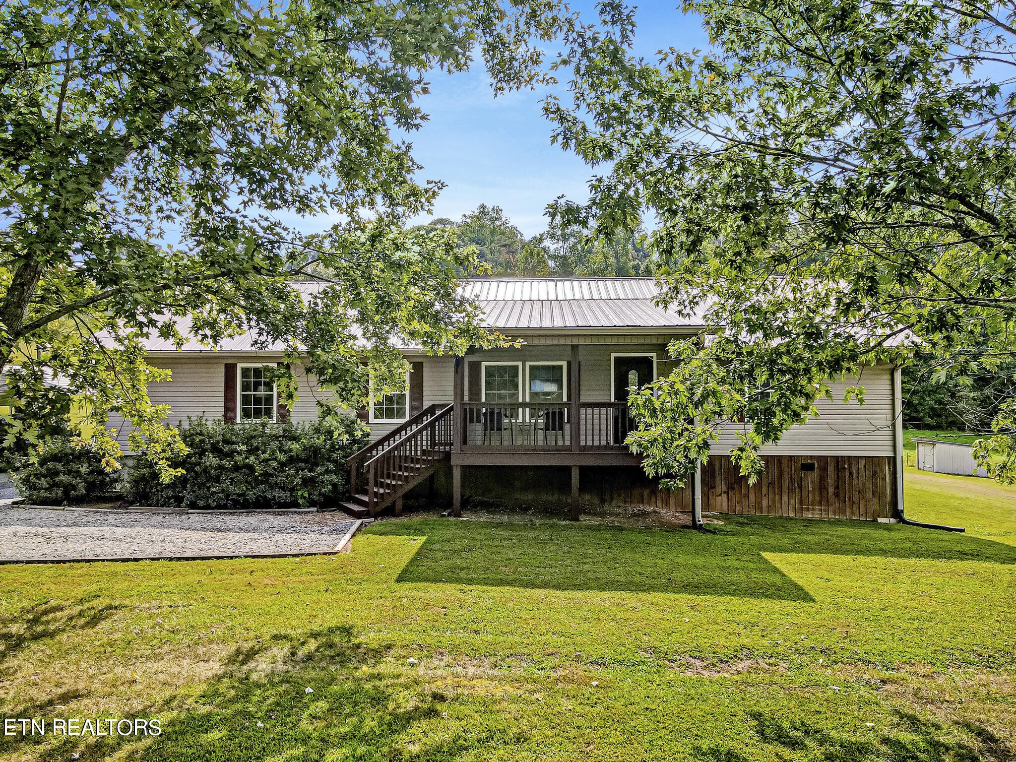 3659 Community House Road Maryville, TN 37801 - Photo 2 of 24 Gallery Image 2