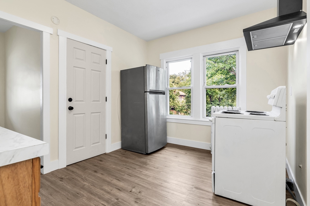 32-34 Vermont Street Springfield, MA 01108 - Photo 11 of 39 Gallery Image 11