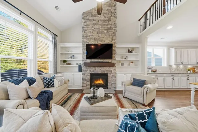 $765,000 | 208 Marlow Drive, Woodstock, GA 30188