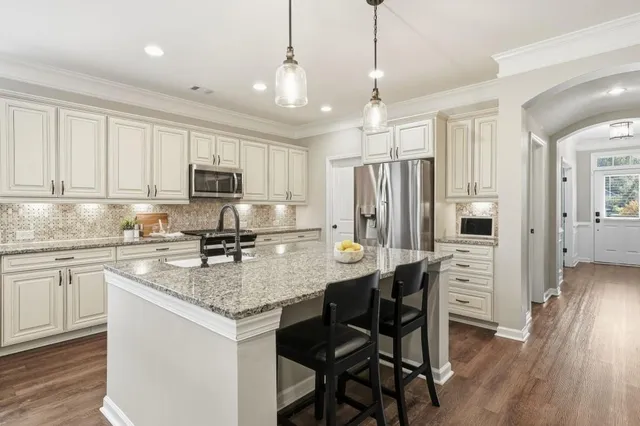 $765,000 | 208 Marlow Drive, Woodstock, GA 30188