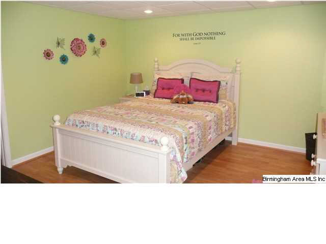 930 Lazy Y Road Hayden, AL 35079 - Photo 15 of 31 Gallery Image 15