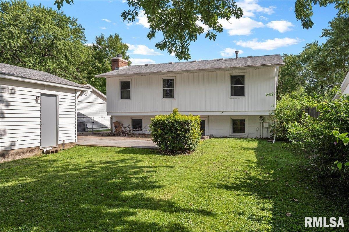 2617 East Griffiths Avenue Springfield, IL 62702 - Photo 31 of 33