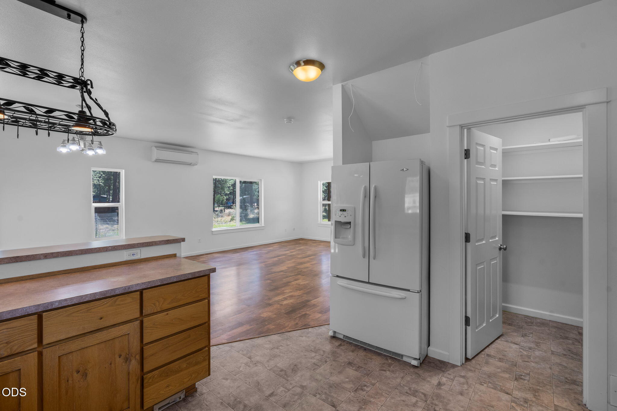 60180 Pawnee Road Bend, OR 97702 - Photo 10 of 53