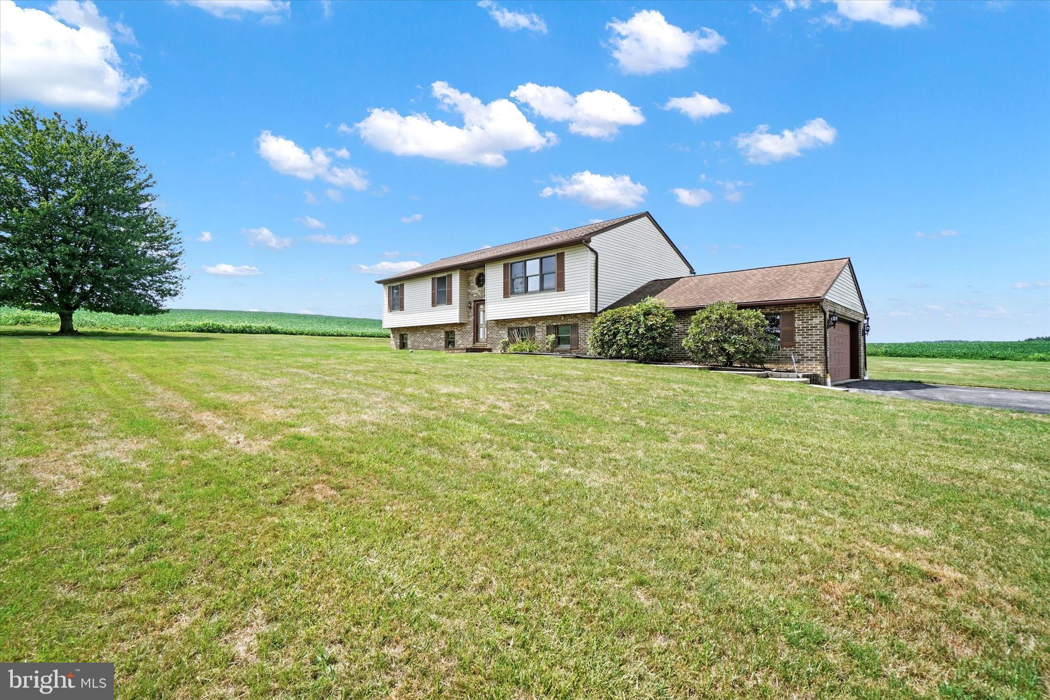 12 Shaub Road New Freedom, PA 17349 - Photo 3 of 30 Gallery Image 3