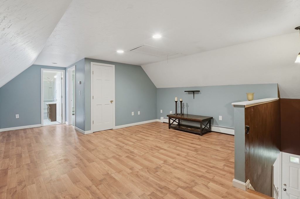 23 Oakmont Street Webster, MA 01570 - Photo 24 of 40