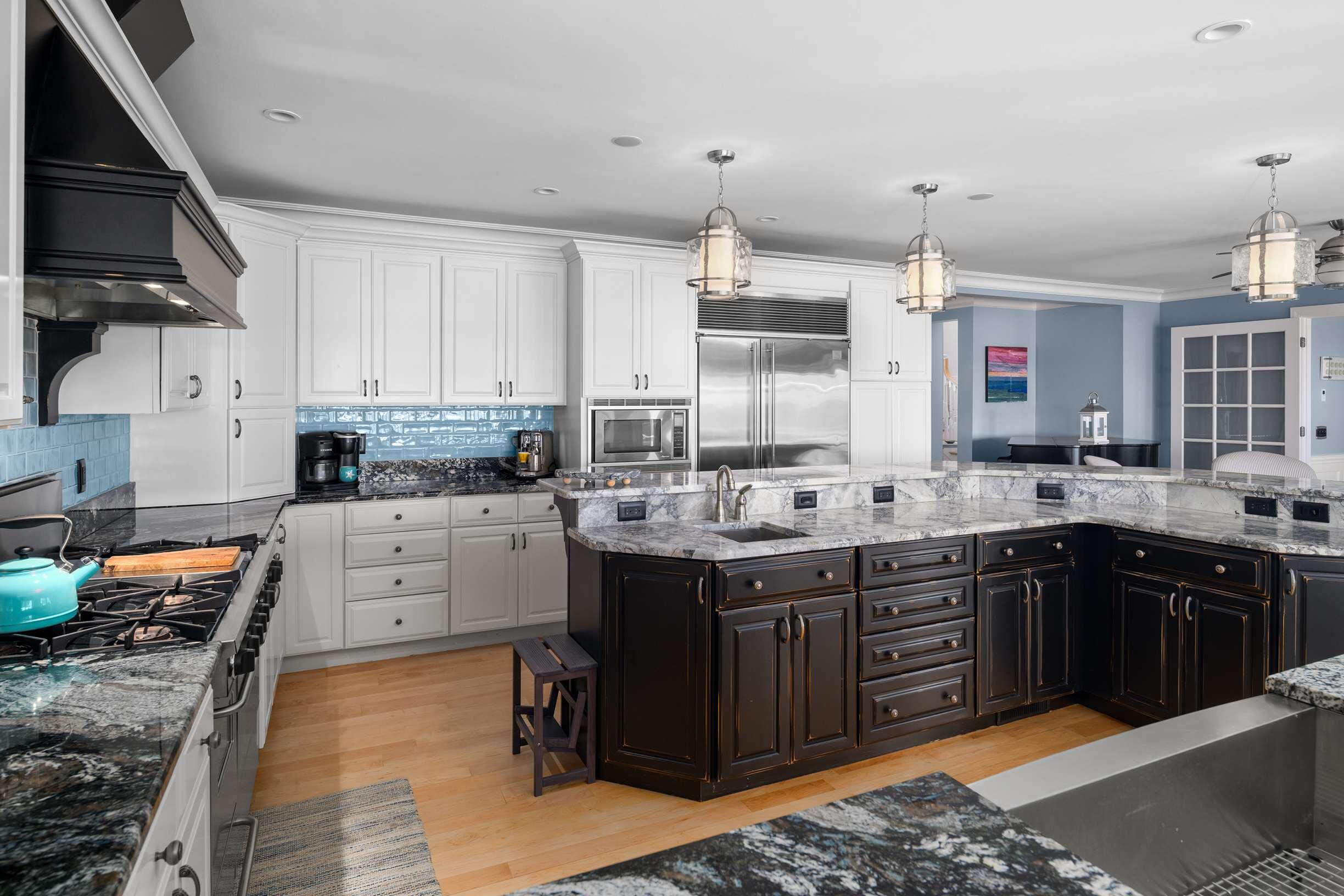 1 Cove Road York, ME 03902 - Photo 11 of 53 Heart of the home
