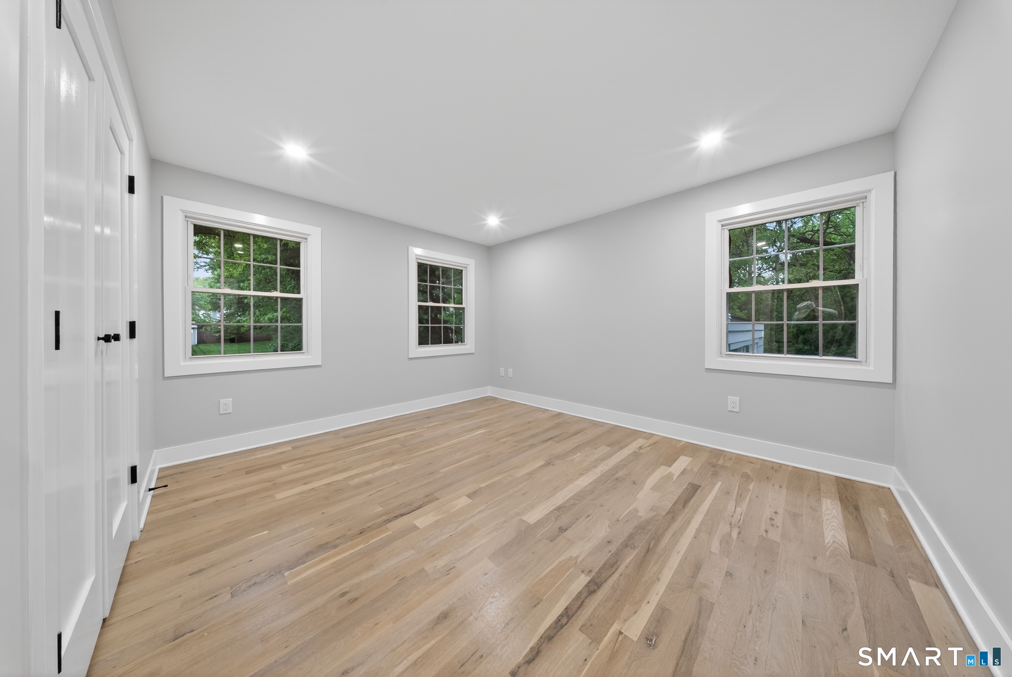 66 Adams Road Fairfield, CT 06824 - Photo 29 of 36