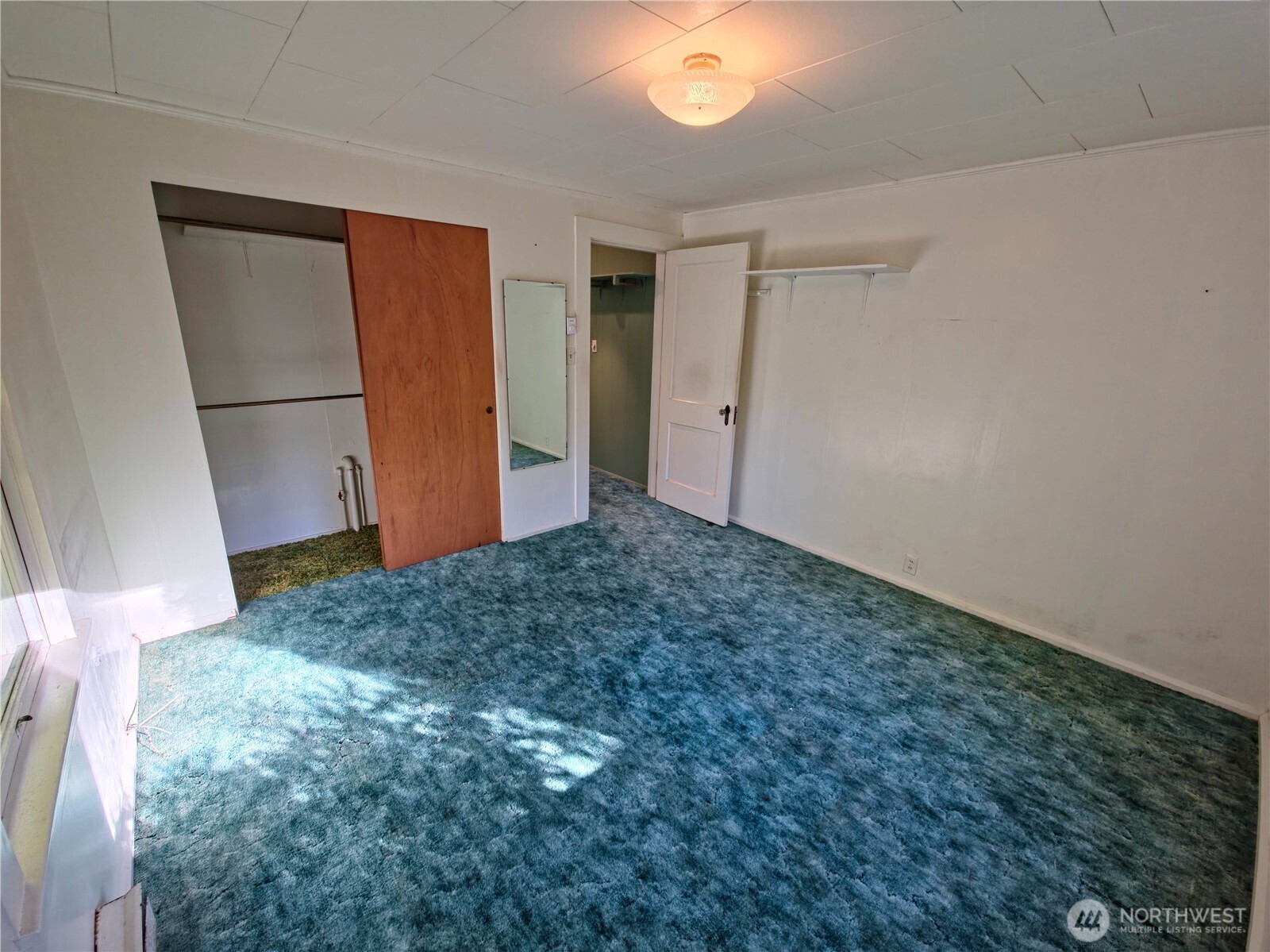 2030 Ocean Beach Road Copalis Crossing, WA 98536 - Photo 17 of 38 a view of room