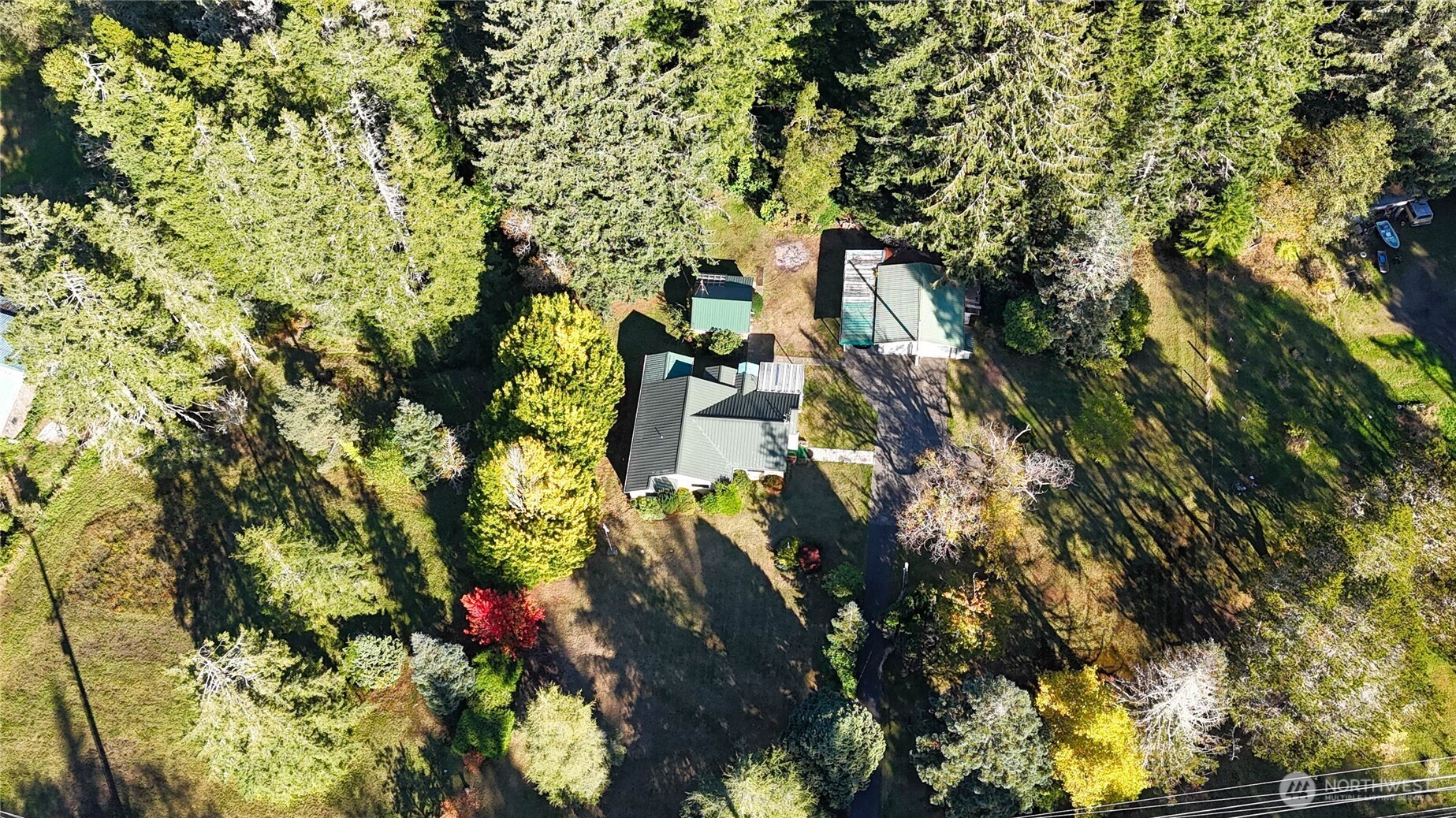 2030 Ocean Beach Road Copalis Crossing, WA 98536 - Photo 2 of 38 a view of a multi story yard