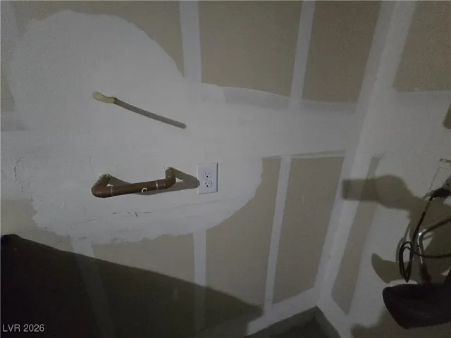 $2,300 | 1362 Reef Point Avenue, Henderson, NV 89074