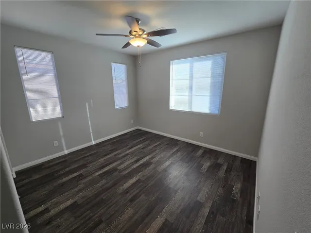 $2,300 | 1362 Reef Point Avenue, Henderson, NV 89074