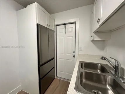 $1,795 | 5911 Northeast 18th Avenue, Unit 4, Fort Lauderdale, FL 33334