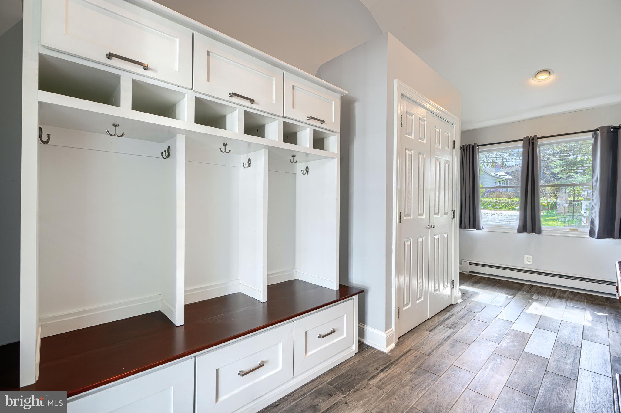 16104 Carroll Road Monkton, MD 21111 - Photo 26 of 95 mud room from garage with rear door to patio