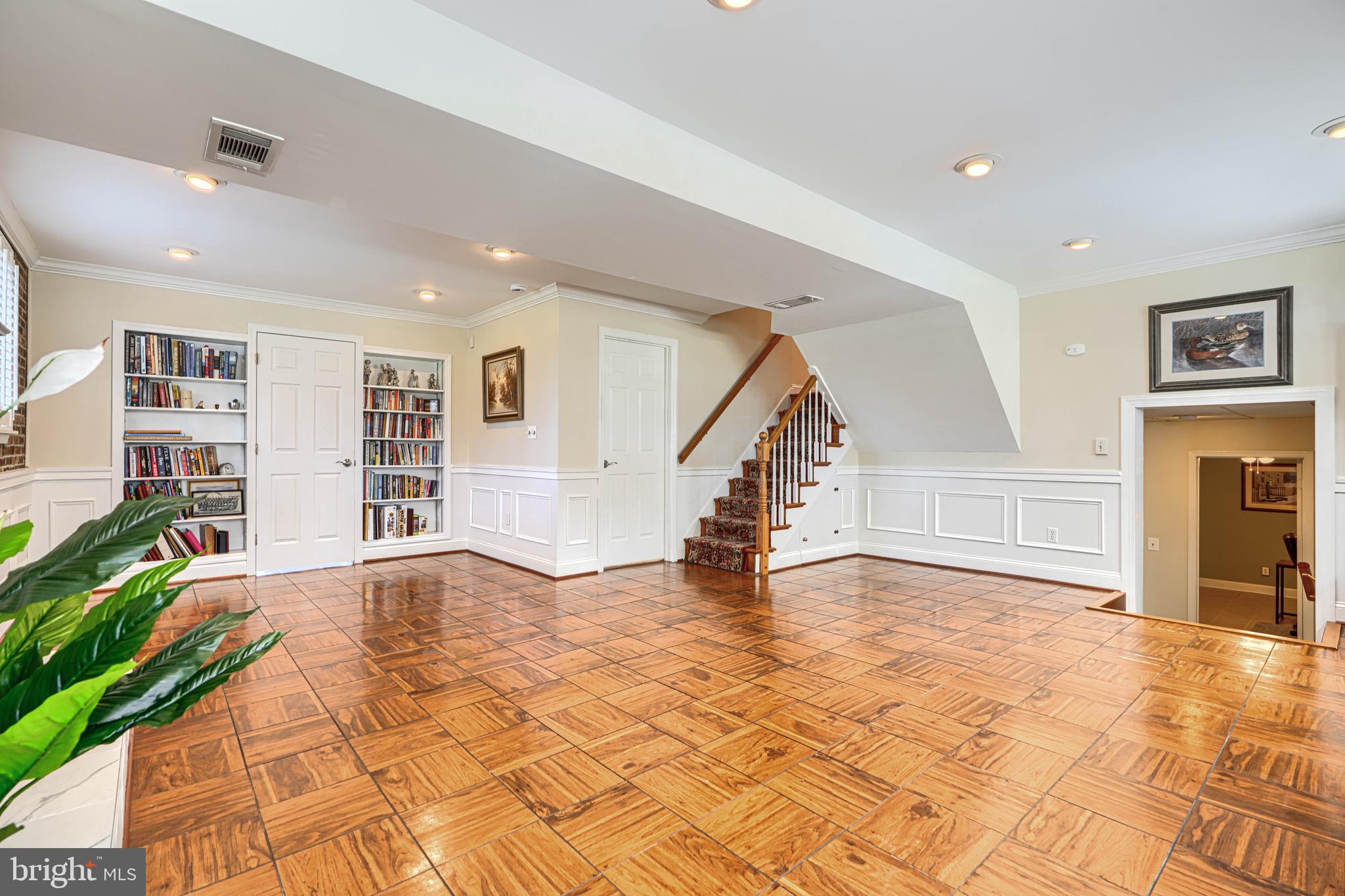 16104 Carroll Road Monkton, MD 21111 - Photo 28 of 95 huge family with natural light & overhead lighting