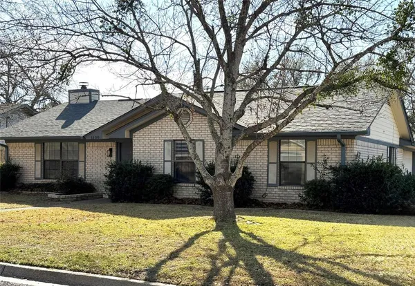$1,900 | 1100 Meadow Drive, Athens, TX 75751