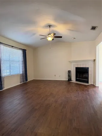 $1,900 | 1100 Meadow Drive, Athens, TX 75751