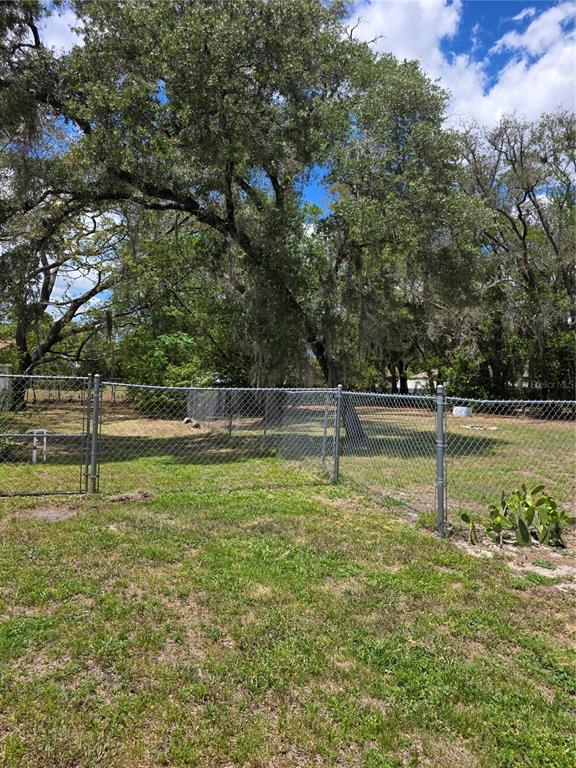 12532 Coronado Drive Spring Hill, FL 34609 - Photo 27 of 32