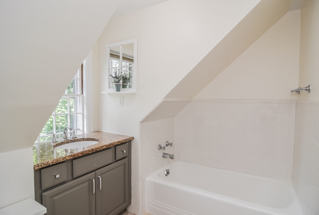 24 Bellevue Road Stoneham, MA 02180 - Photo 24 of 40
