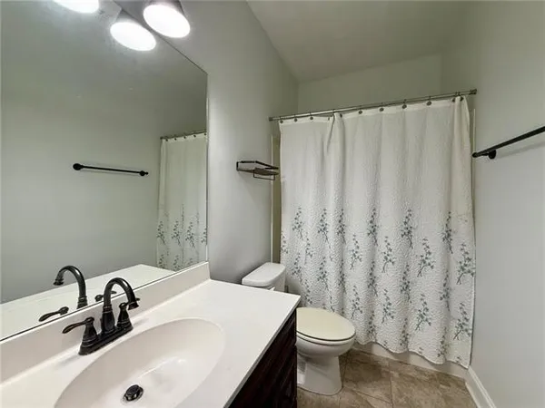 $2,200 | 4001 School Drive, Marrero, LA 70072