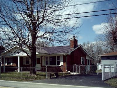 1360 South Irvine Road Irvine, KY 40336 - Photo 1 of 3 Photo 1