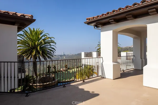 $11,988,000 | 3 Via Burrone, Newport Coast, CA 92657