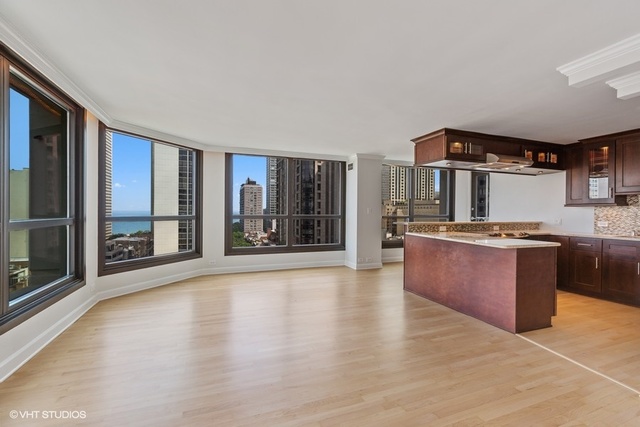 1030 North State Street, Unit 7E Chicago, IL 60610 - Photo 6 of 13