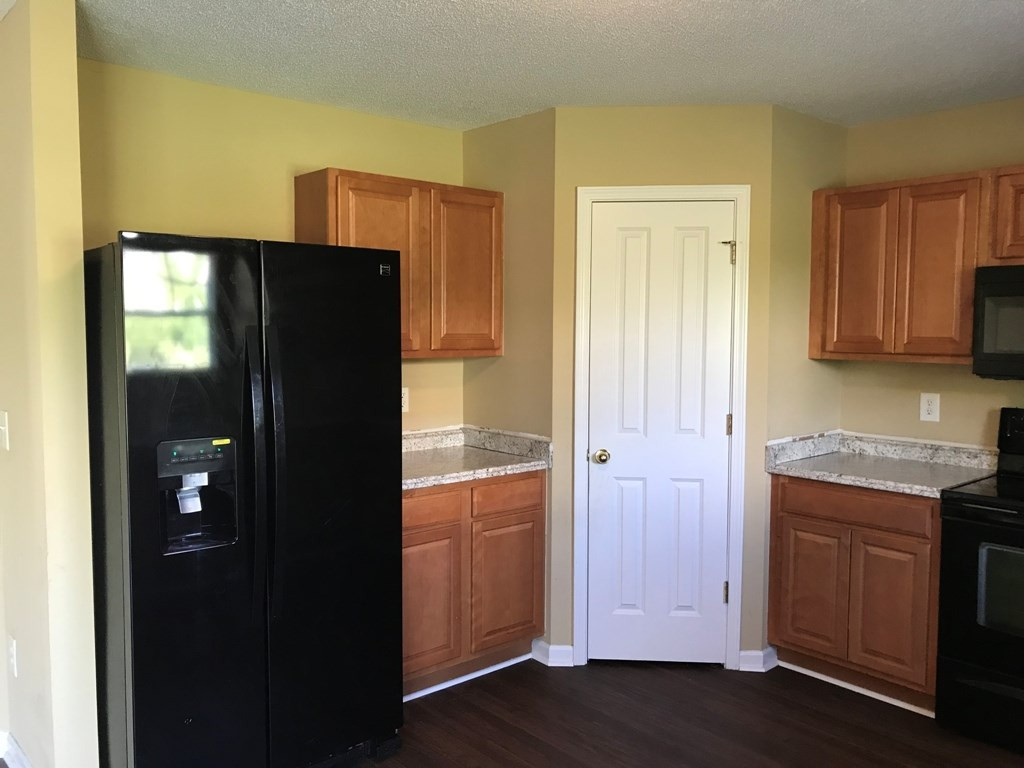 116 Oakton Ridge Place Garner, NC 27529 - Photo 6 of 20 Kitchen