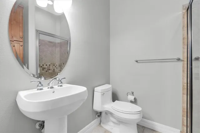 a view of a house with a big yard