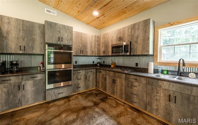 $1,800,000 | 3485 Coyle Lane, Equality, IL 62934