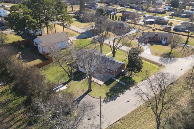 $2,795 | 201 Porter Circle, Columbia, TN 38401