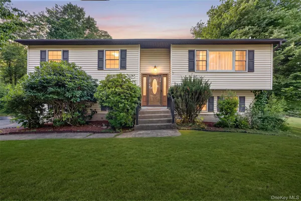 $457,000 | 33 Seaman Road, Middletown, NY 10941