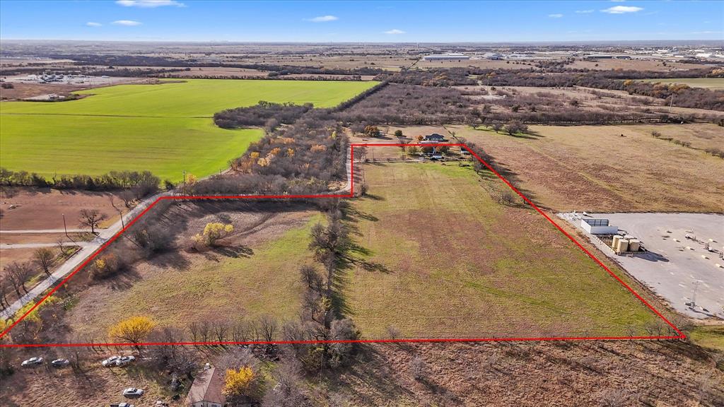 531 Private Road 4721 Rhome, TX 76078 - Photo 3 of 20
