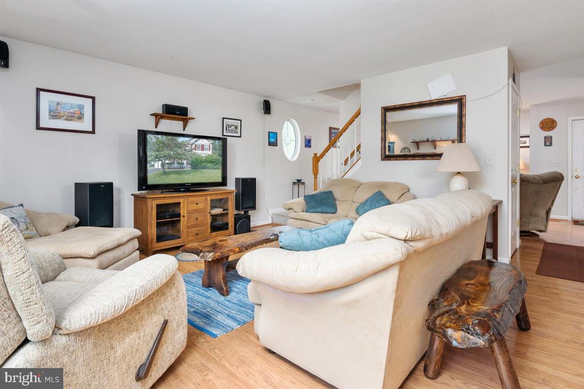 7936 Tick Neck Road Pasadena, MD 21122 - Photo 14 of 36