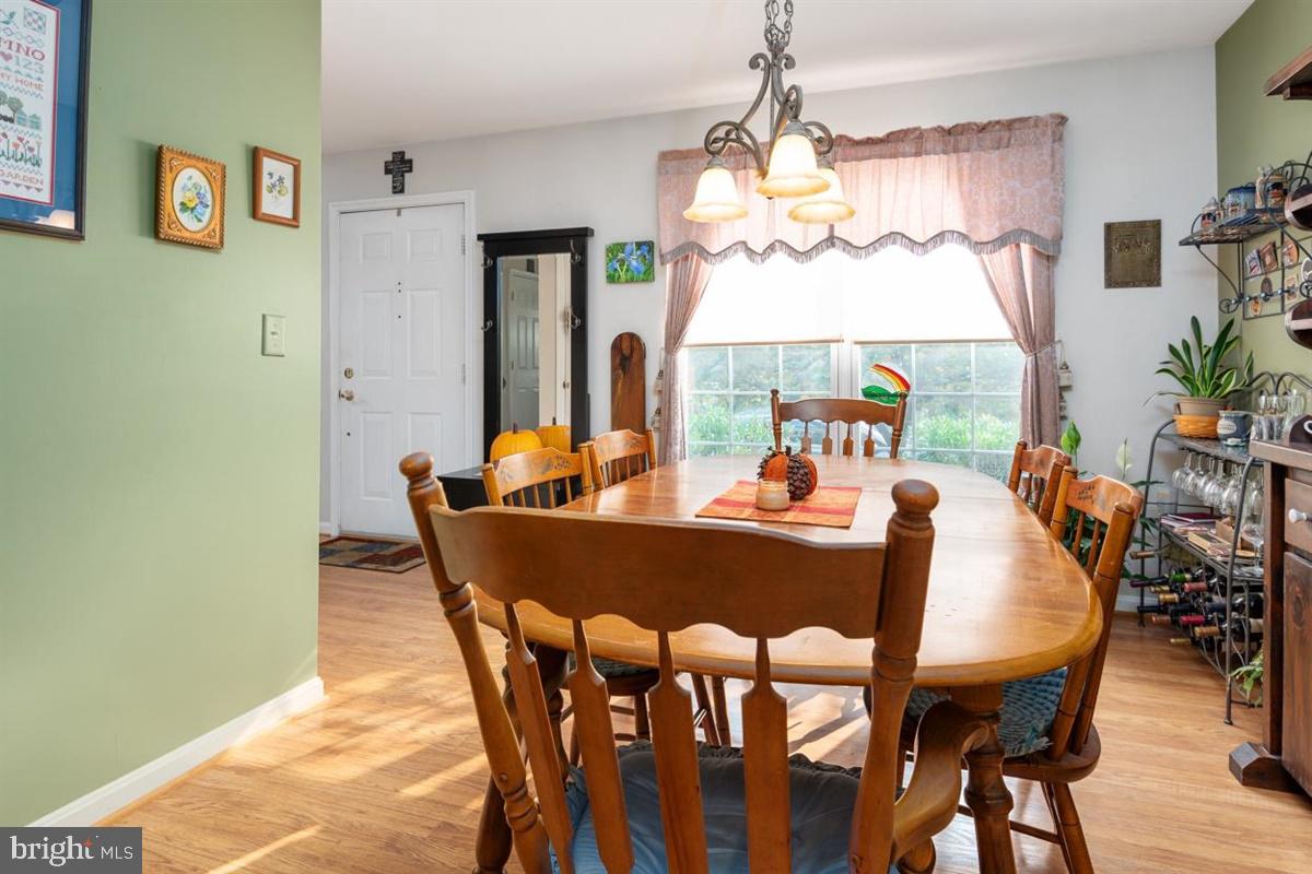 7936 Tick Neck Road Pasadena, MD 21122 - Photo 17 of 36