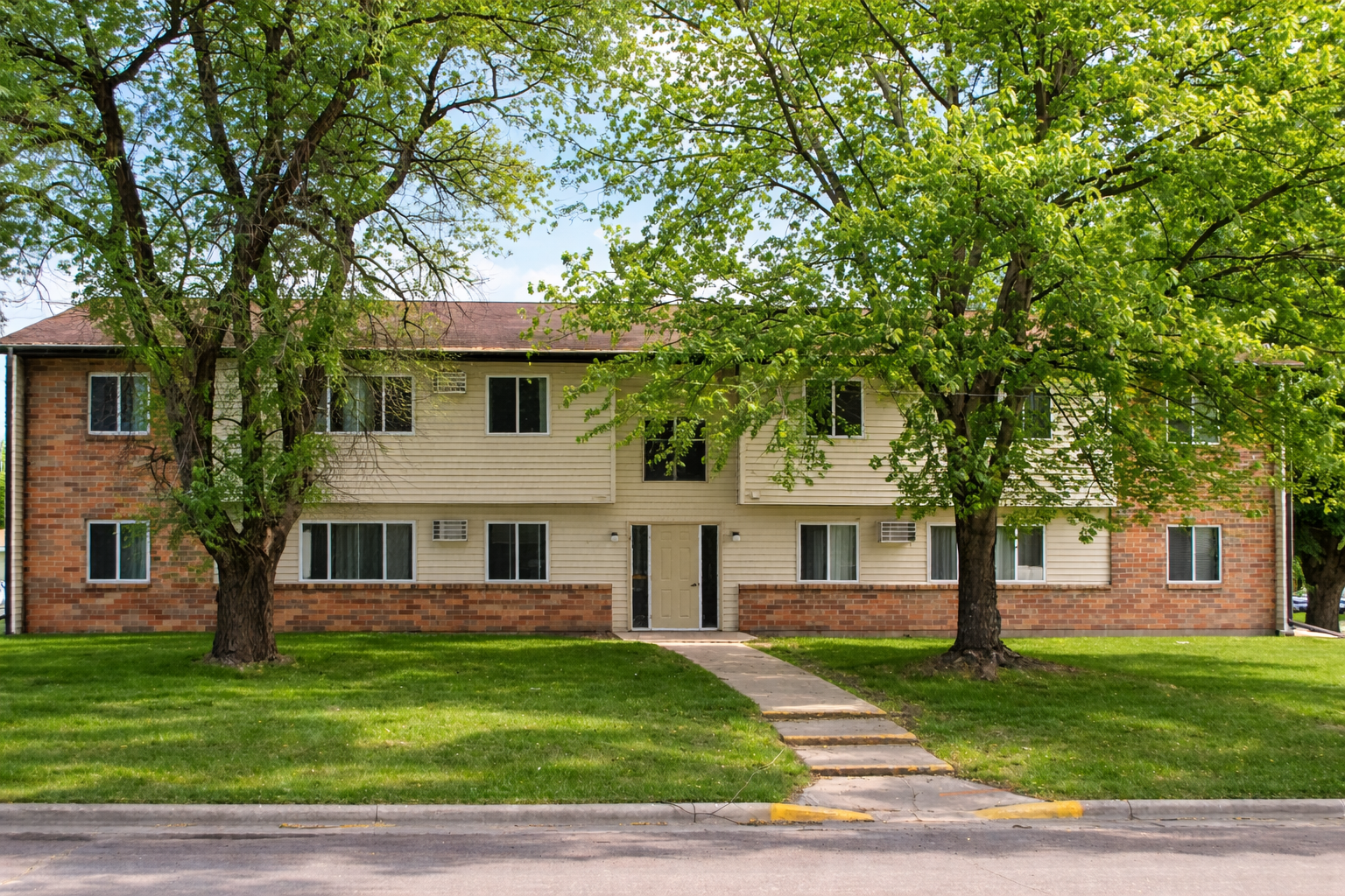 320 1st Street, Unit 4 Clinton, MN 56225 - Photo 14 of 14