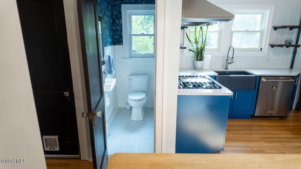 128 Putnam Road Schenectady, NY 12306 - Photo 12 of 44 12-Kitchen-Half Bath
