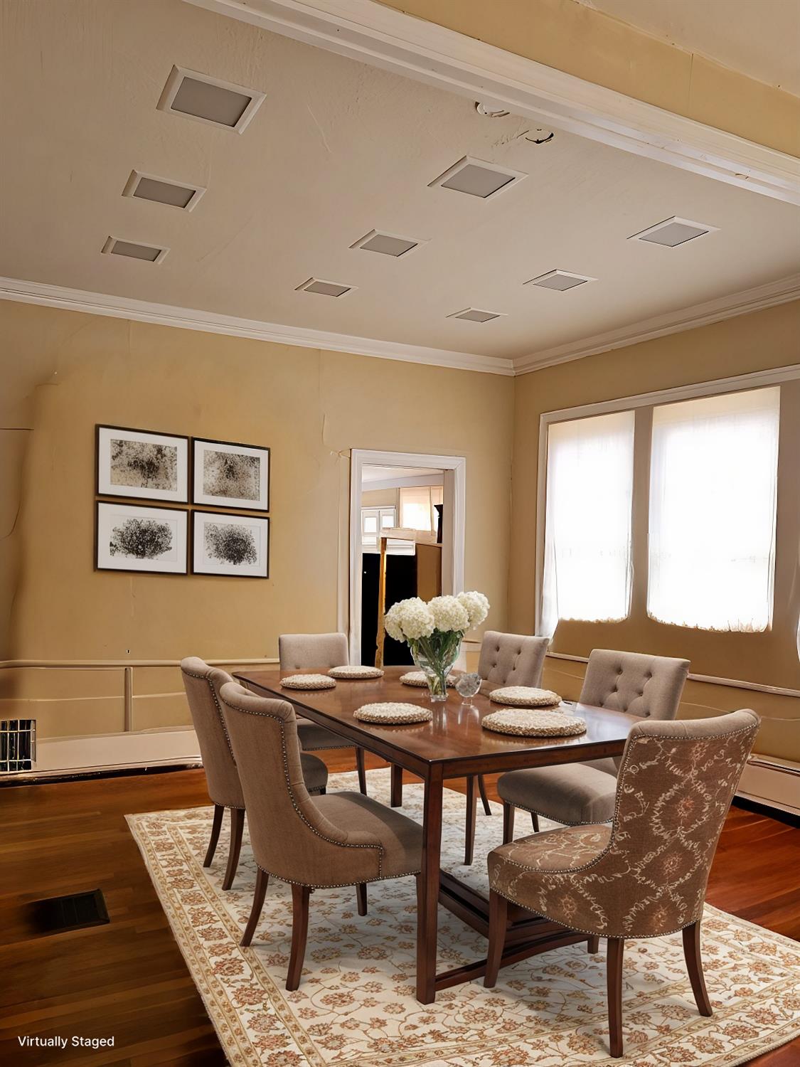 548 East Park Street Stockton, CA 95202 - Photo 9 of 29 a dining room with furniture and window
