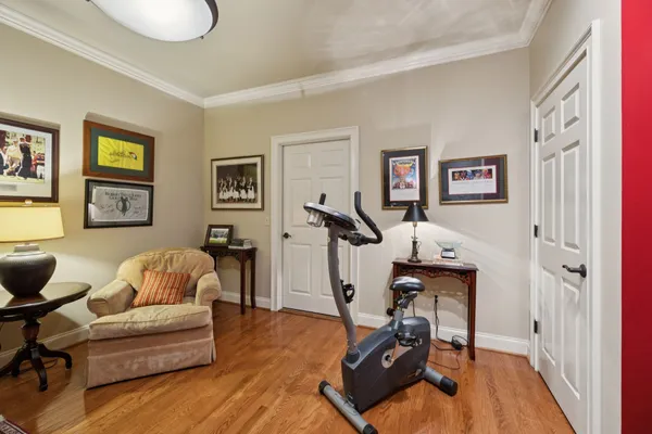 $774,999 | 1291 South Locust Avenue, Lawrenceburg, TN 38464