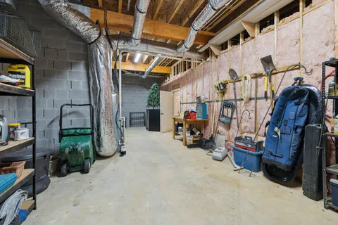 $899,999 | 1291 South Locust Avenue, Lawrenceburg, TN 38464