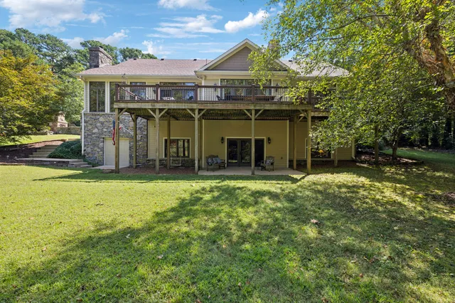 $899,999 | 1291 South Locust Avenue, Lawrenceburg, TN 38464