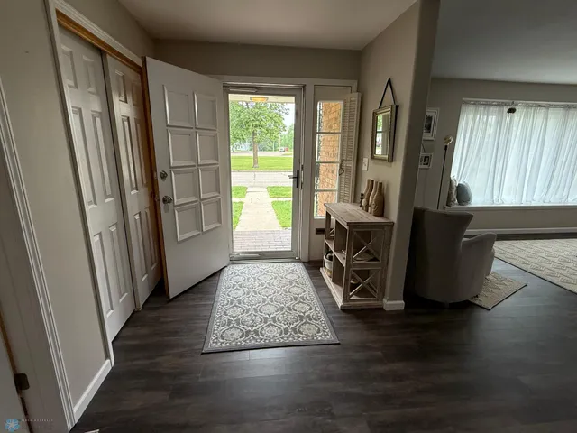 $325,000 | 409 1st Avenue East, Ada, MN 56510