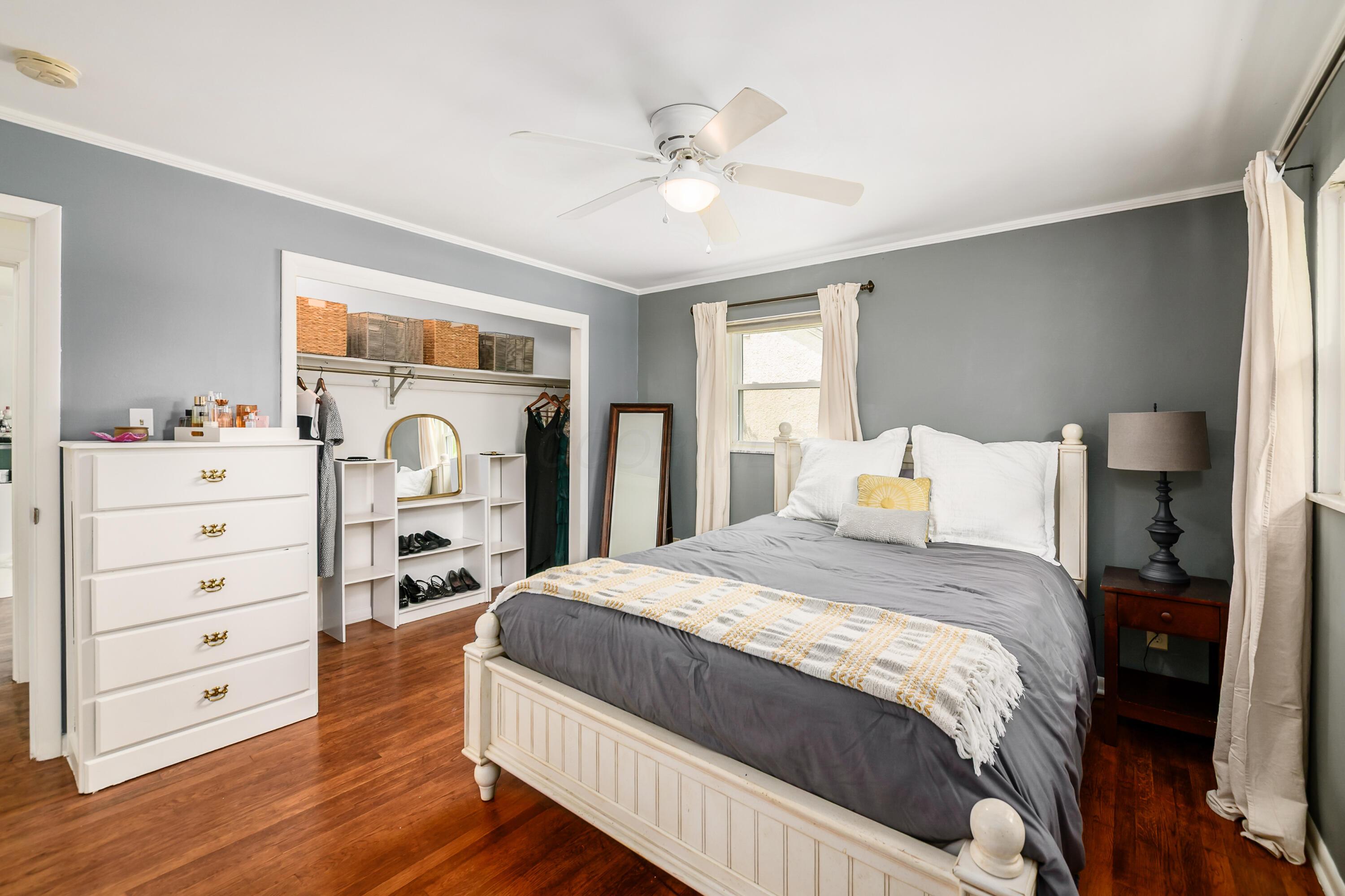 2175 Ridgeview Road Columbus, OH 43221 - Photo 25 of 36 L_2175_Ridgeview066