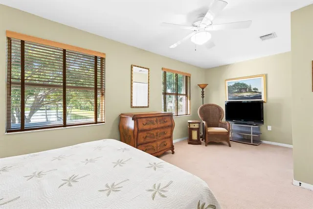 $924,900 | 1085 West Lake Street, Hollywood, FL 33019