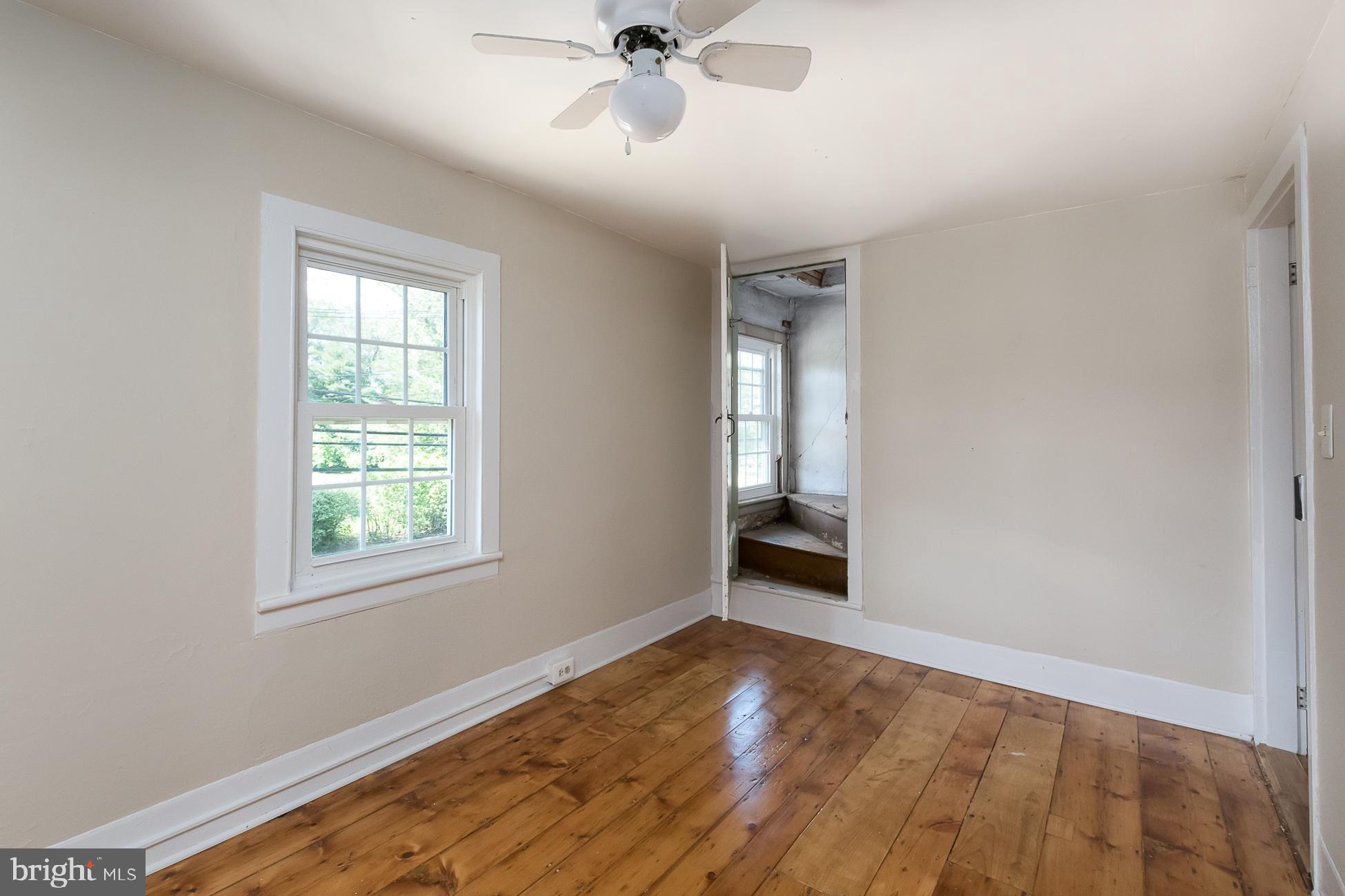 84 Pennington - Hopewell Road Pennington, NJ 08534 - Photo 16 of 26 Refinished Floors Through-Out