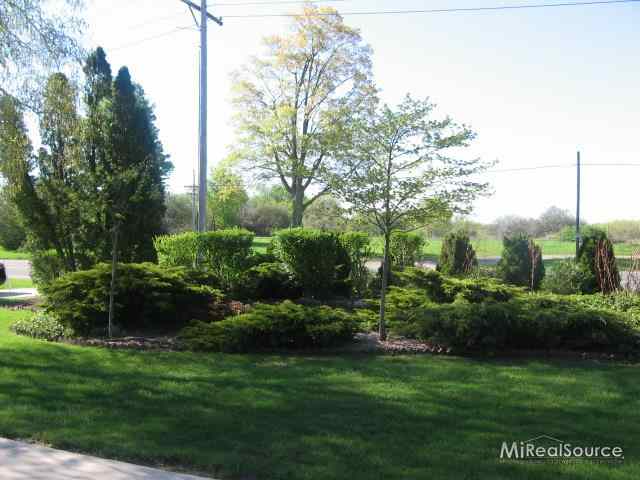 6929 Peck Road Lexington, MI 48450 - Photo 24 of 27 31148208-23.JPG