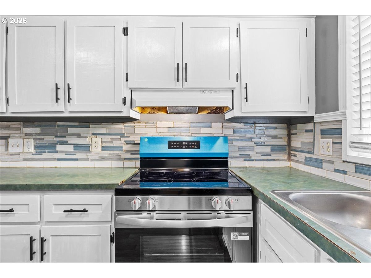 4792 Wyoming Circle Northeast Salem, OR 97305 - Photo 19 of 38