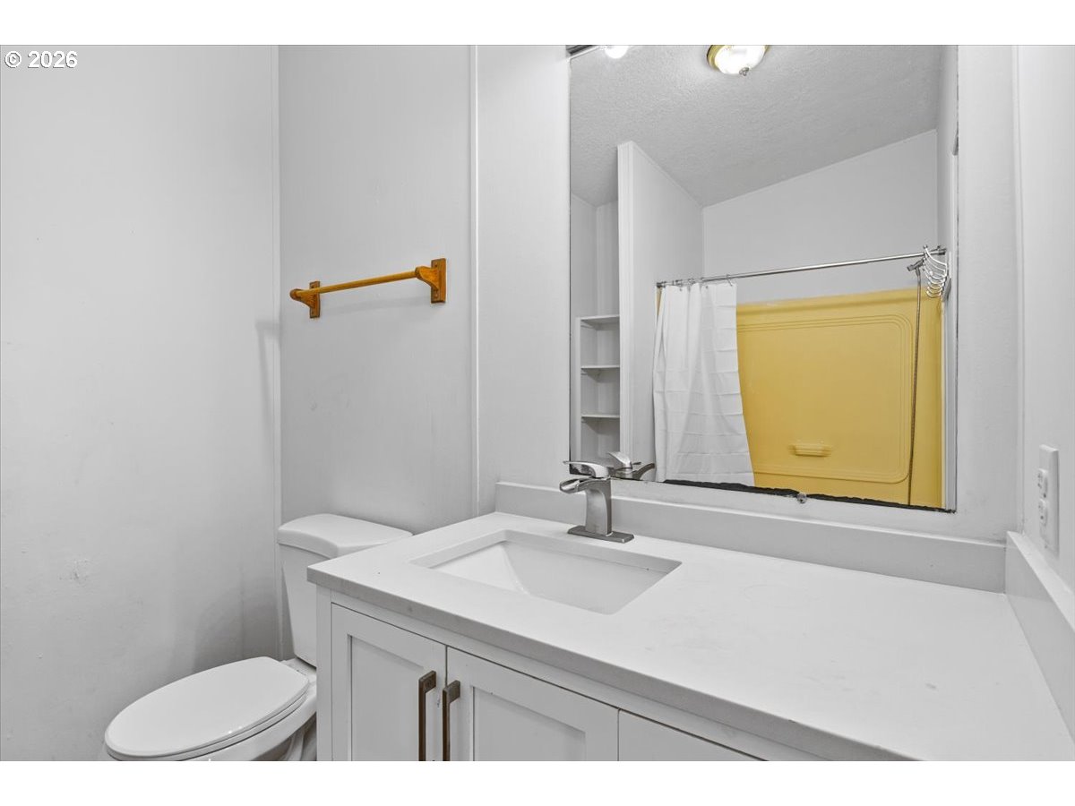 4792 Wyoming Circle Northeast Salem, OR 97305 - Photo 26 of 38