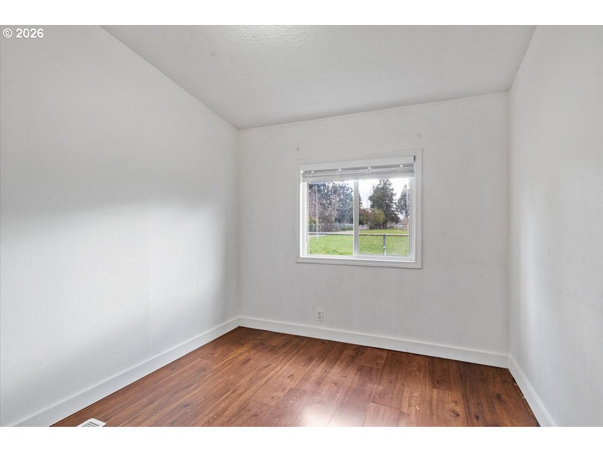 4792 Wyoming Circle Northeast Salem, OR 97305 - Photo 30 of 38