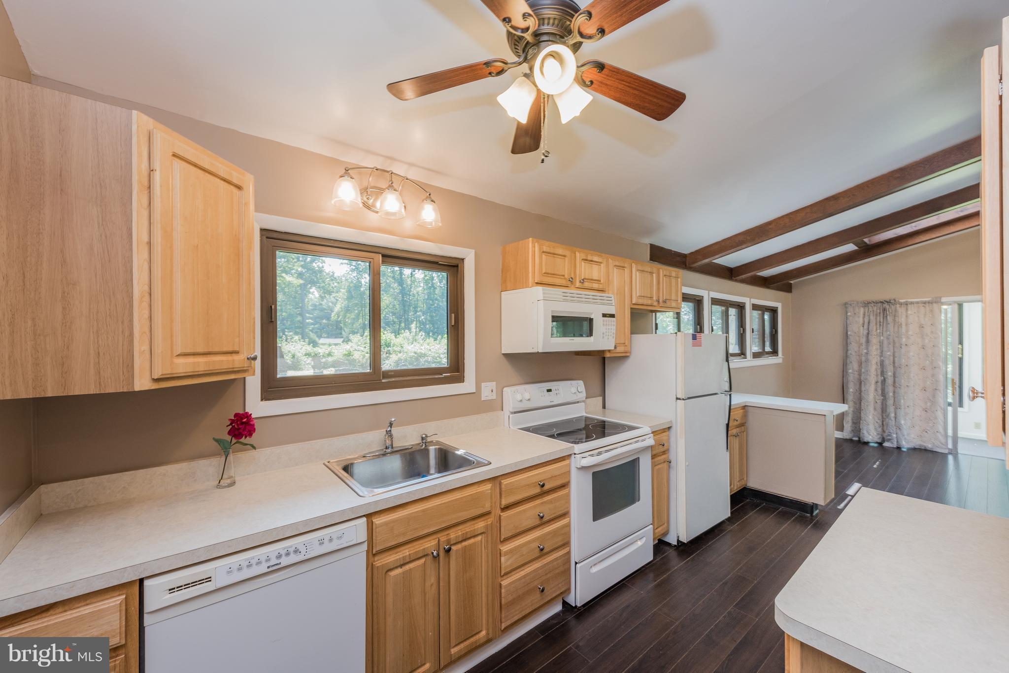 615 Ridge Road Finksburg, MD 21048 - Photo 9 of 23 Kitchen